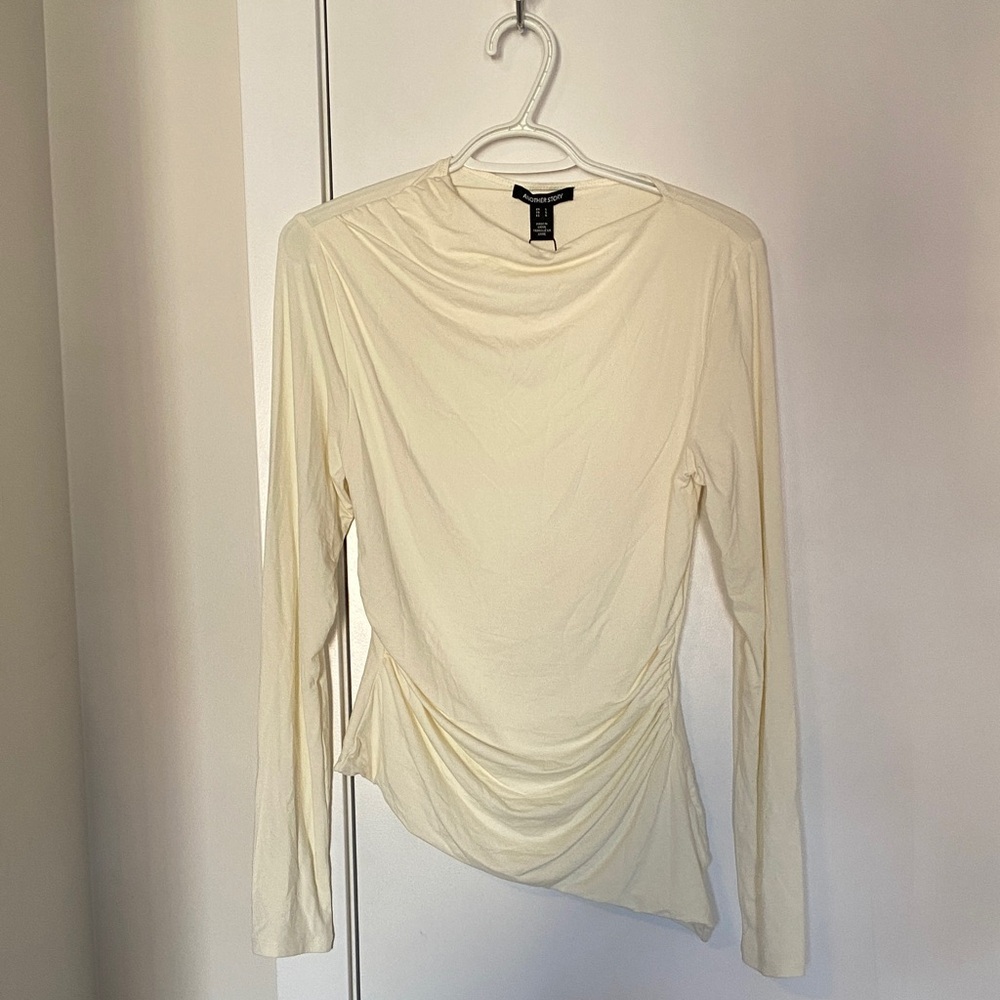 Express Cream Long Sleeve Draped Side Tee